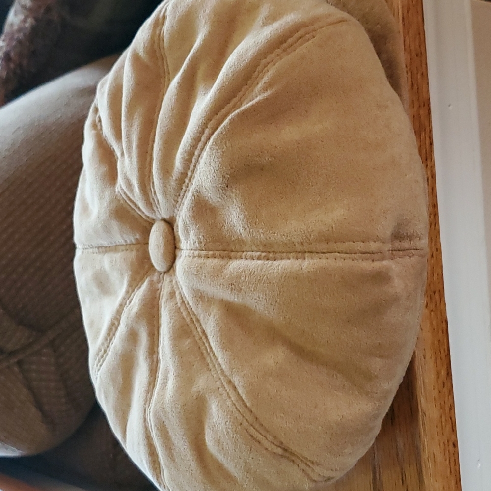 Hat - Picture 2 of 2